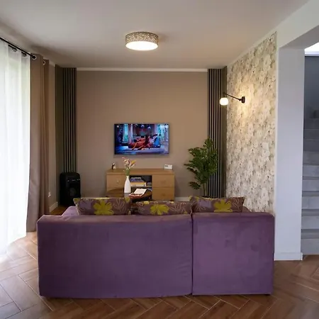 Dom Na Kwiatowej Сasa de vacaciones Zarzecze (Silesia)