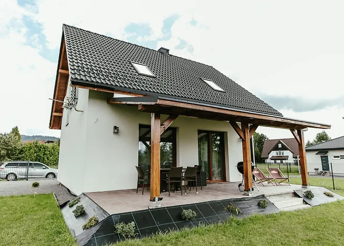 Dom Na Kwiatowej Zarzecze (Silesia)